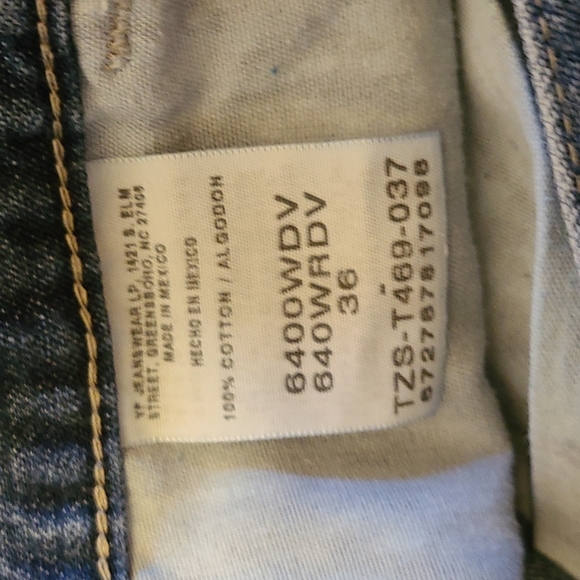 Men's Wrangler Carpenter Jean Shorts - Picture 4 of 4